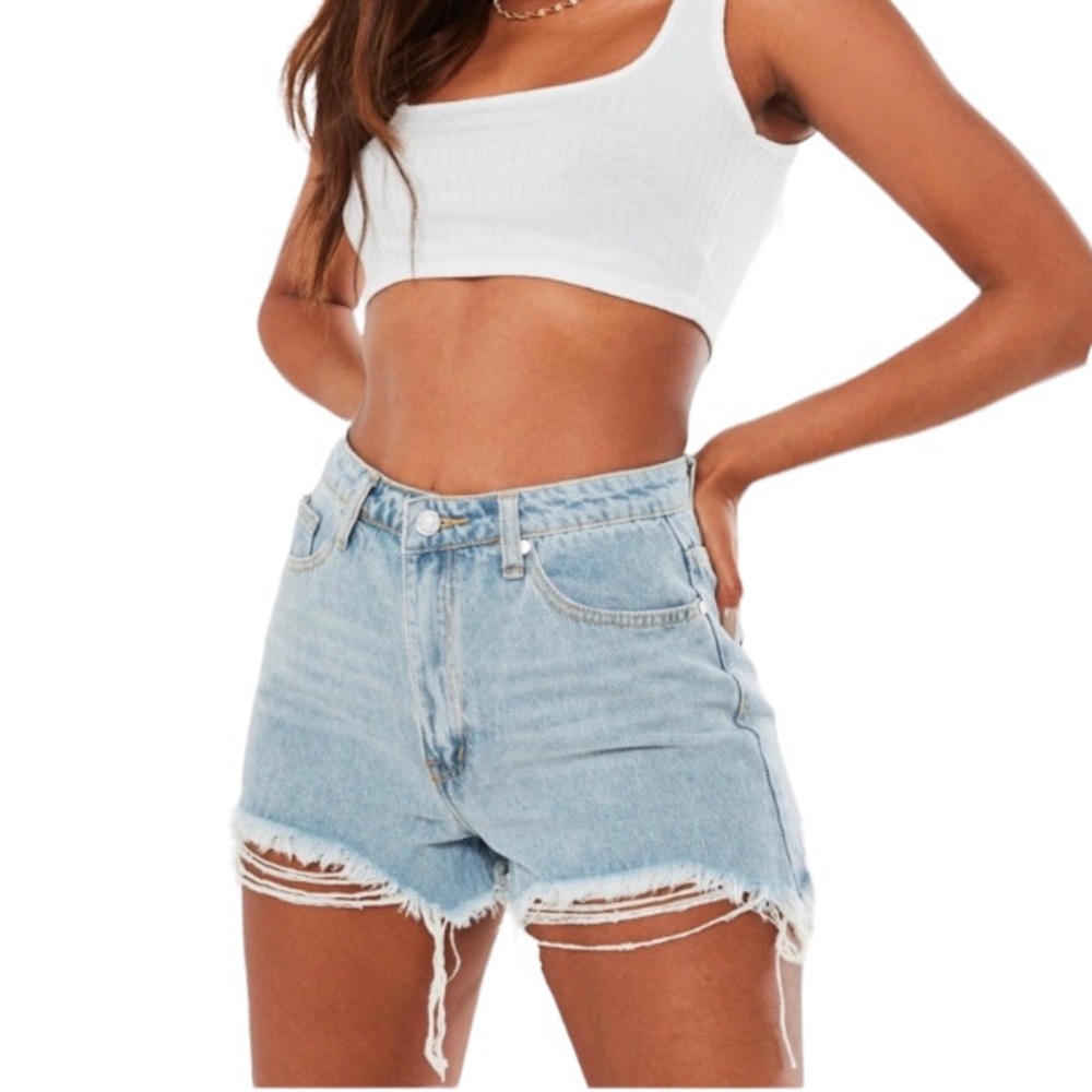 NWT MISSGUIDED Light Blue Extreme Rip Hem High Waist Denim Shorts Sz 6 G1805989